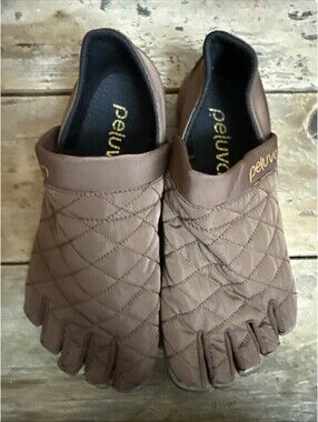 Peluva Zen W Brown Barefoot Shoes Women, Size 8.5